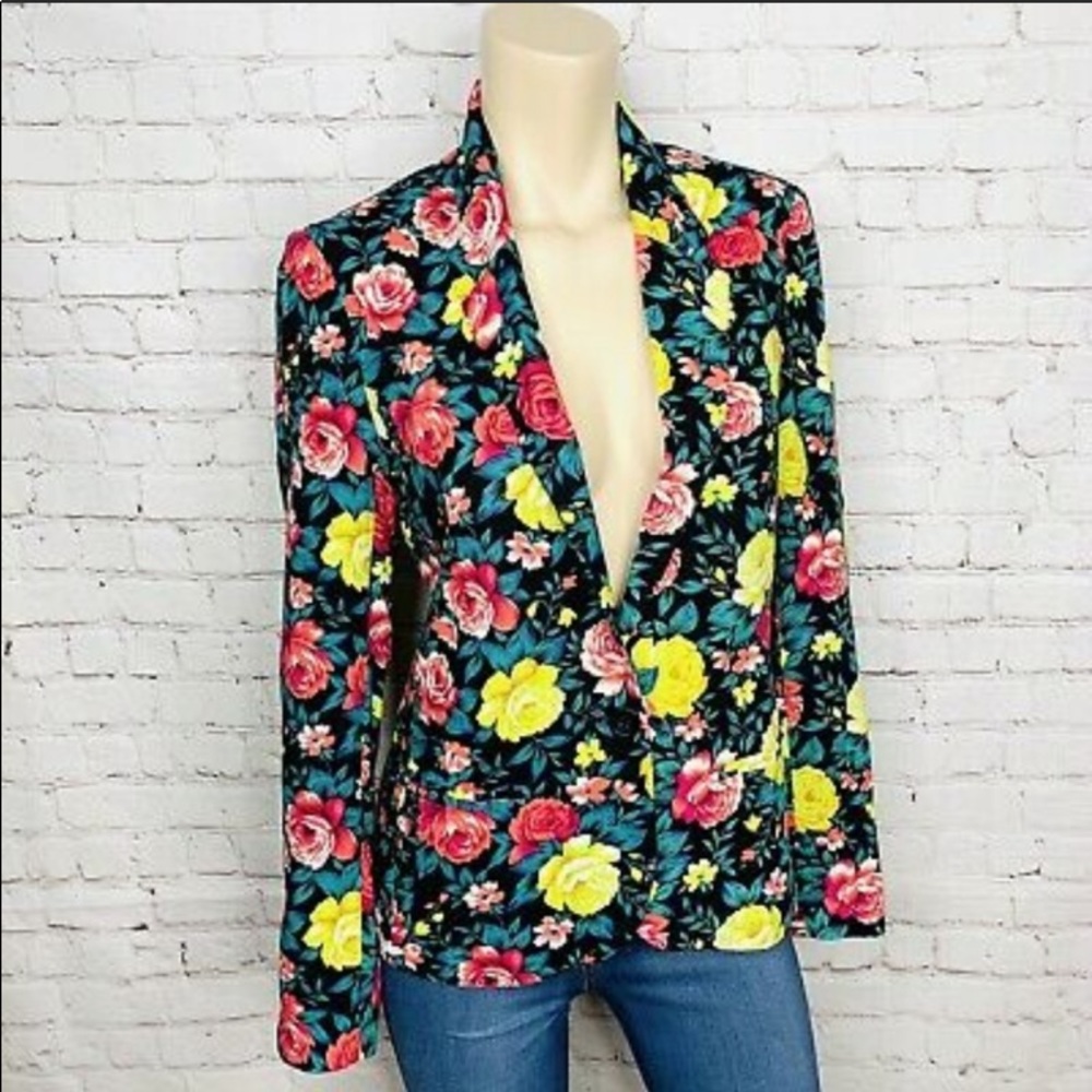 NWOT SPRING Silence & Noise boyfriend blazer Small